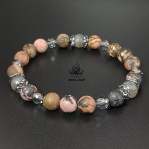 Браслет из натуральных камней: родонит, лабрадор, горный хрусталь